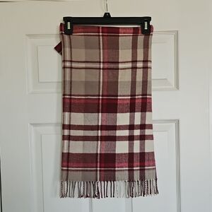 Gap Scarf